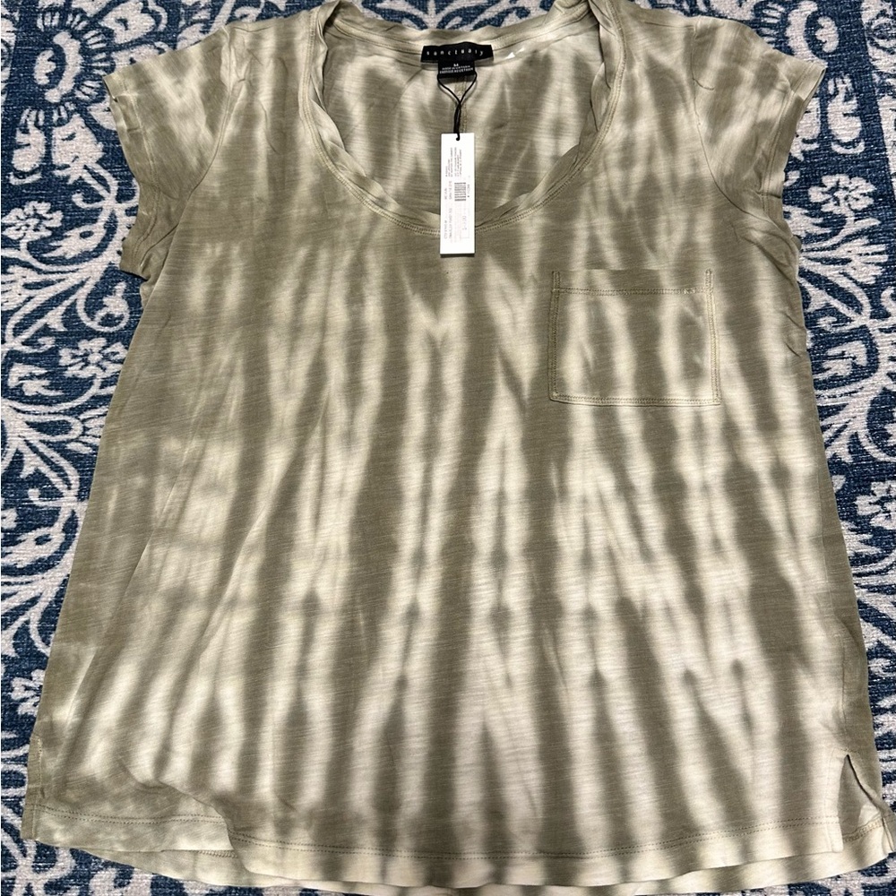 Sanctuary Green Short Sleeve Tee Essential Comfort